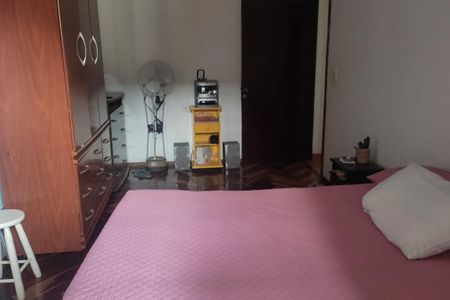 Casa à venda com 116m², 5 quartos e 2 vagas