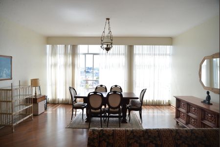 Apartamento à venda com 169m², 3 quartos e 1 vagaSala