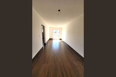 Apartamento à venda com 68m², 2 quartos e 1 vaga