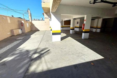 Apartamento à venda com 68m², 2 quartos e 1 vaga