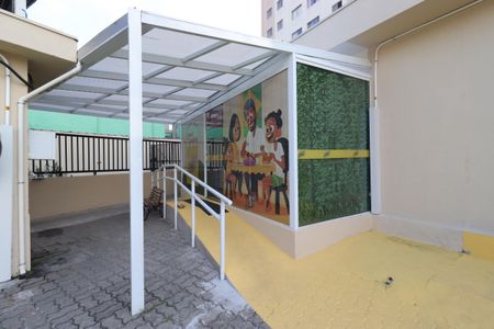 Apartamento à venda com 63m², 2 quartos e 1 vagaÁrea Comum - Mercadinho 24h 2