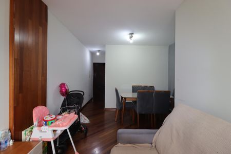 Apartamento à venda com 63m², 2 quartos e 1 vagaSala