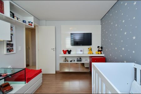 Apartamento à venda com 192m², 4 quartos e 3 vagas Apartamento à venda com 192m², 4 quartos e 3 vagasQuarto 1