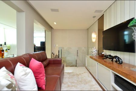 Apartamento à venda com 192m², 4 quartos e 3 vagas Apartamento à venda com 192m², 4 quartos e 3 vagasSala Cobertura