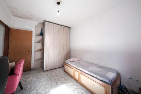 Casa à venda com 400m², 5 quartos e 2 vagasQuarto 2