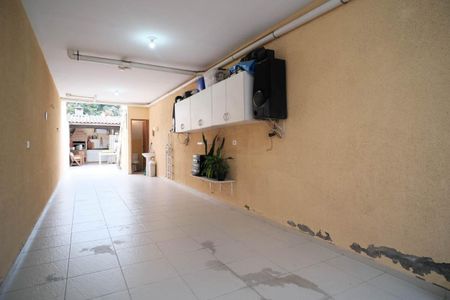 Casa à venda com 135m², 2 quartos e 4 vagasGaragem