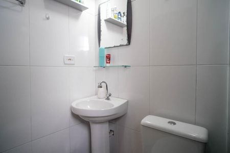 Casa à venda com 135m², 2 quartos e 4 vagasBanheiro da Suíte 1