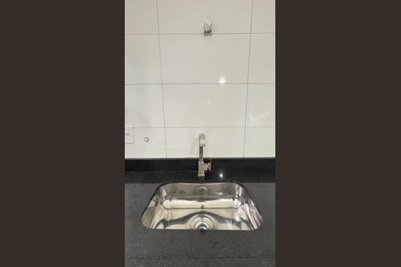 Casa à venda com 110m², 2 quartos e 2 vagas Casa à venda com 110m², 2 quartos e 2 vagasCozinha