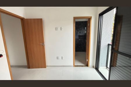 Casa à venda com 111m², 2 quartos e 2 vagas Casa à venda com 111m², 2 quartos e 2 vagasSuite 2