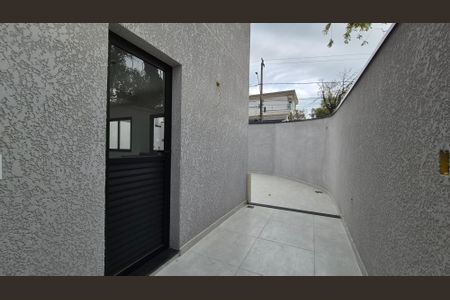 Casa à venda com 77m², 2 quartos e 2 vagas Casa à venda com 77m², 2 quartos e 2 vagasLavanderia