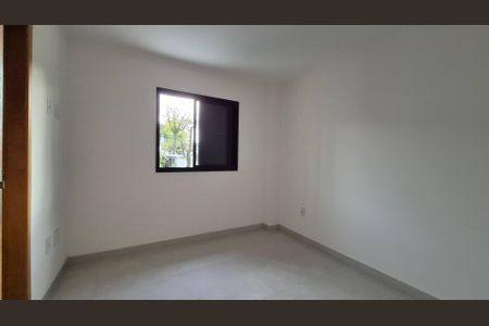 Casa à venda com 77m², 2 quartos e 2 vagas Casa à venda com 77m², 2 quartos e 2 vagasSuíte 2