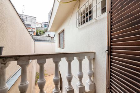 Casa à venda com 270m², 3 quartos e 3 vagas Casa à venda com 270m², 3 quartos e 3 vagasVaranda do Quarto