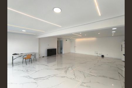 Apartamento à venda com 152m², 3 quartos e 2 vagas Apartamento à venda com 152m², 3 quartos e 2 vagasSala