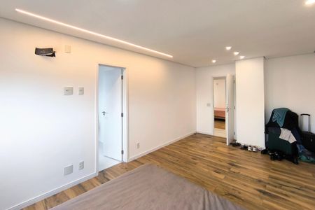 Apartamento à venda com 152m², 3 quartos e 2 vagas Apartamento à venda com 152m², 3 quartos e 2 vagasSuíte 1