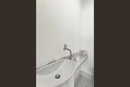 Apartamento à venda com 152m², 3 quartos e 2 vagas Apartamento à venda com 152m², 3 quartos e 2 vagasLavabo