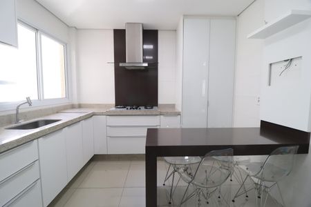 Apartamento para alugar com 110m², 3 quartos e 2 vagasCozinha