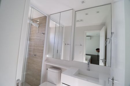 Apartamento para alugar com 110m², 3 quartos e 2 vagasBanheiro Suíte 1