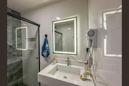 Studio à venda com 33m², 1 quarto e sem vaga Studio à venda com 33m², 1 quarto e sem vagaBanheiro
