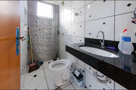 Apartamento à venda com 95m², 3 quartos e 1 vaga Apartamento à venda com 95m², 3 quartos e 1 vagaBanheiro 2