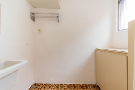 Apartamento à venda com 57m², 2 quartos e 1 vaga Apartamento à venda com 57m², 2 quartos e 1 vagaÁrea de Serviço