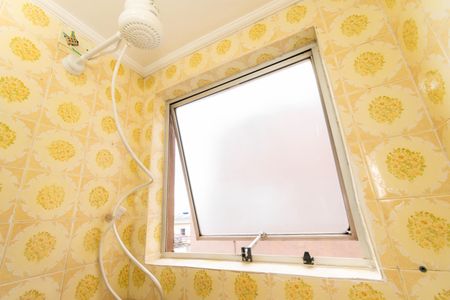 Apartamento à venda com 57m², 2 quartos e 1 vaga Apartamento à venda com 57m², 2 quartos e 1 vagaBanheiro