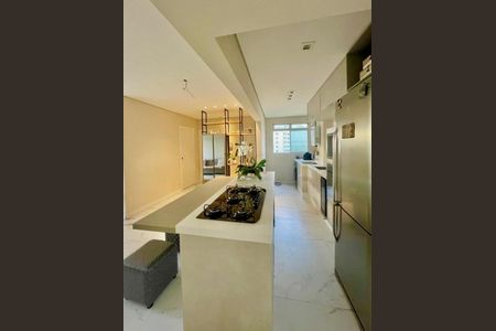 Apartamento à venda com 63m², 2 quartos e 1 vaga Apartamento à venda com 63m², 2 quartos e 1 vagaCozinha