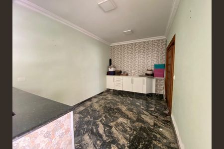 Casa à venda com 300m², 3 quartos e 2 vagasFoto 07