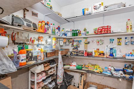 Casa à venda com 290m², 4 quartos e 3 vagasArmazém