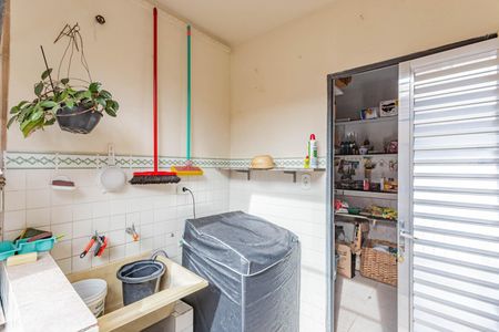 Casa à venda com 290m², 4 quartos e 3 vagasÁrea de Serviço