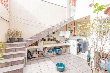 Casa à venda com 290m², 4 quartos e 3 vagasQuintal