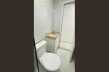 Apartamento à venda com 69m², 2 quartos e 1 vaga Apartamento à venda com 69m², 2 quartos e 1 vagaBanheiro