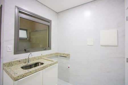 Apartamento à venda com 74m², 2 quartos e 1 vaga Apartamento à venda com 74m², 2 quartos e 1 vagaSala/Cozinha