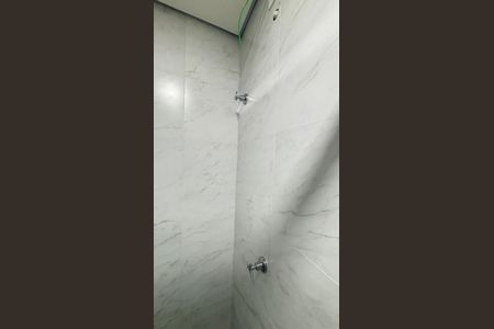 Apartamento à venda com 74m², 2 quartos e 1 vaga Apartamento à venda com 74m², 2 quartos e 1 vagaBanheiro da Suíte