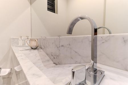 Apartamento à venda com 245m², 4 quartos e 3 vagasLavabo