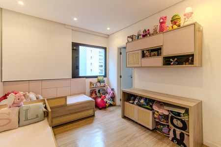 Apartamento à venda com 245m², 4 quartos e 3 vagasSuíte 2