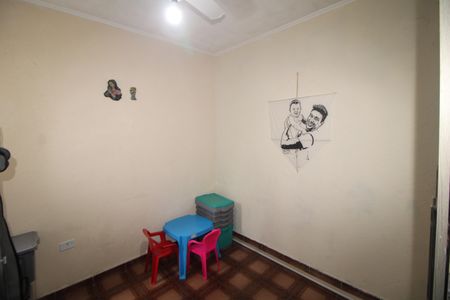 Casa à venda com 172m², 4 quartos e 2 vagasQuarto 2