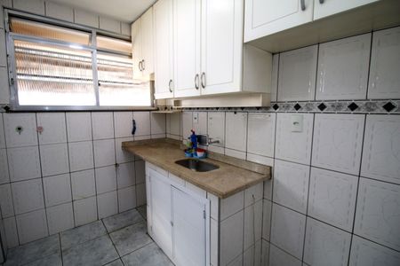 Apartamento à venda com 74m², 3 quartos e 2 vagasCozinha