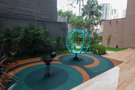 Apartamento à venda com 32m², 1 quarto e sem vagaÁrea comum - Playground
