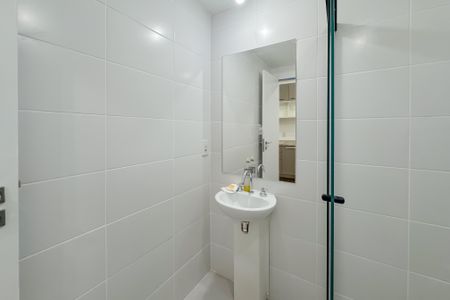 Studio para alugar com 19m², 1 quarto e sem vaga Studio para alugar com 19m², 1 quarto e sem vagaBanheiro