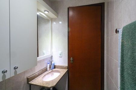Apartamento à venda com 61020m², 2 quartos e 1 vagaBanheiro da Suíte