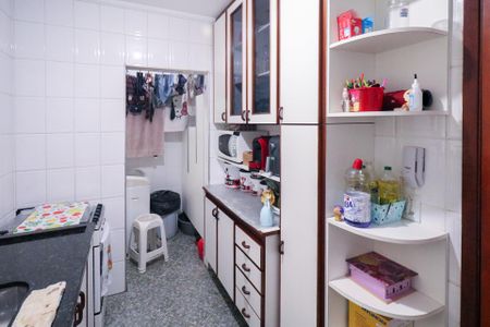 Apartamento à venda com 61020m², 2 quartos e 1 vagaCozinha