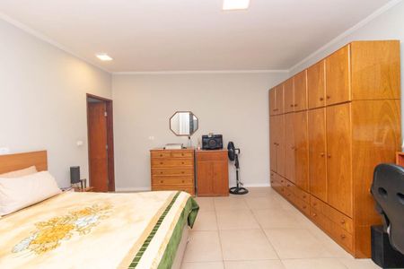 Casa à venda com 189m², 3 quartos e 2 vagas Casa à venda com 189m², 3 quartos e 2 vagasSuite