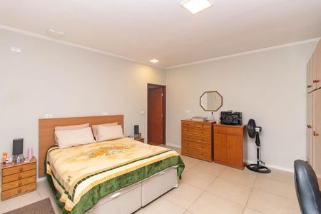 Casa à venda com 189m², 3 quartos e 2 vagas Casa à venda com 189m², 3 quartos e 2 vagasSuite