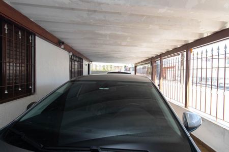 Casa à venda com 189m², 3 quartos e 2 vagas Casa à venda com 189m², 3 quartos e 2 vagasGaragem