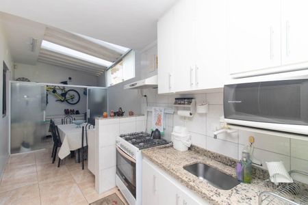 Casa à venda com 189m², 3 quartos e 2 vagas Casa à venda com 189m², 3 quartos e 2 vagasCozinha 2