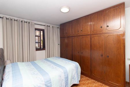 Casa à venda com 189m², 3 quartos e 2 vagas Casa à venda com 189m², 3 quartos e 2 vagasQuarto 1