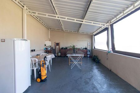 Casa à venda com 189m², 3 quartos e 2 vagas Casa à venda com 189m², 3 quartos e 2 vagasÁrea gourmet