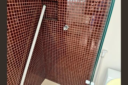 Apartamento à venda com 387m², 5 quartos e 4 vagasBanheiro 2