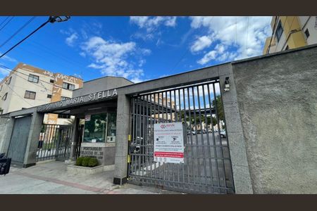 Apartamento à venda com 68m², 3 quartos e 1 vaga Apartamento à venda com 68m², 3 quartos e 1 vagaFachada