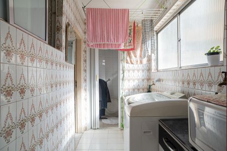 Apartamento à venda com 124m², 2 quartos e sem vaga Apartamento à venda com 124m², 2 quartos e sem vagaÁrea de Serviço